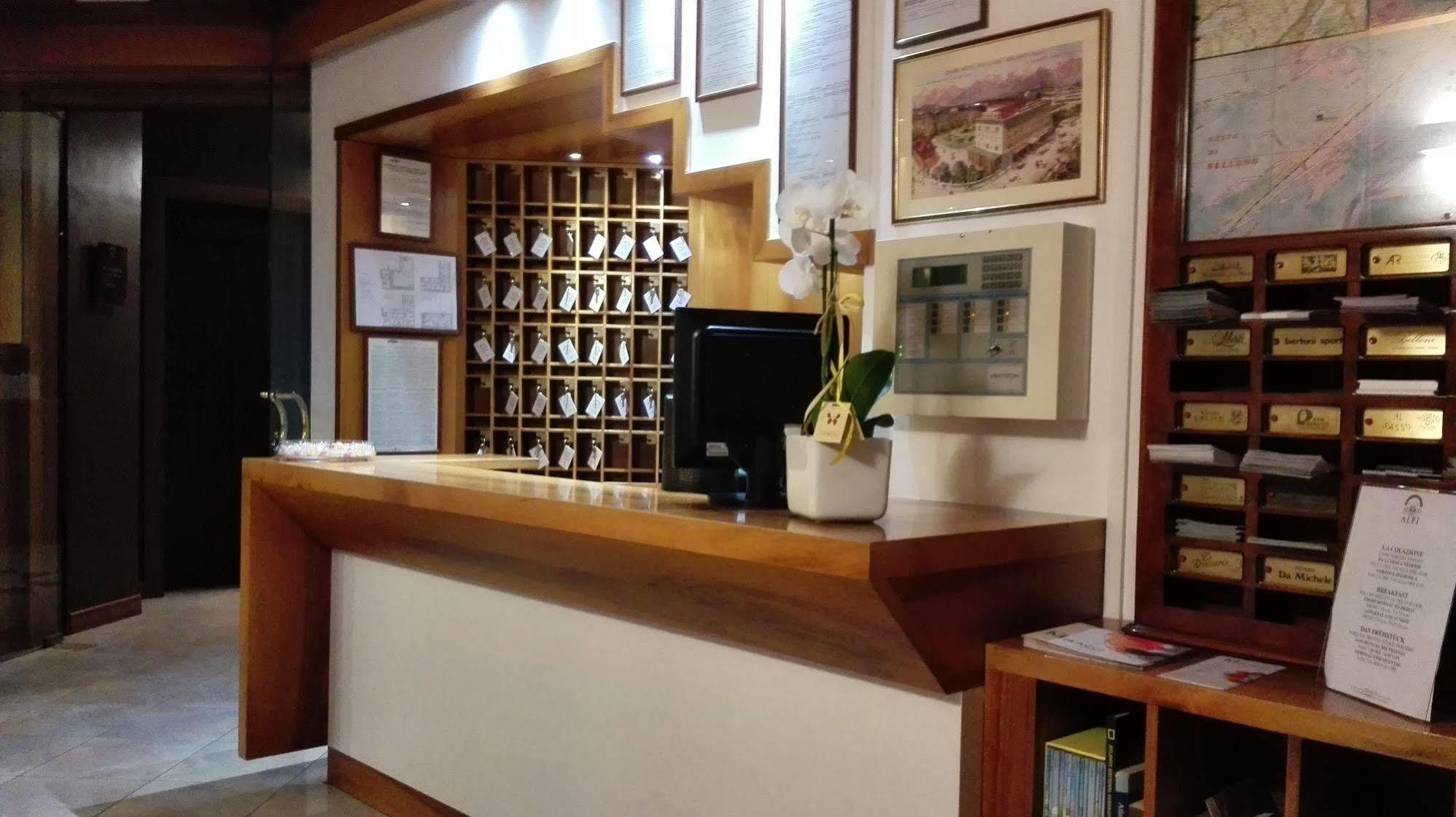 Albergo Delle Alpi Belluno Exteriör bild